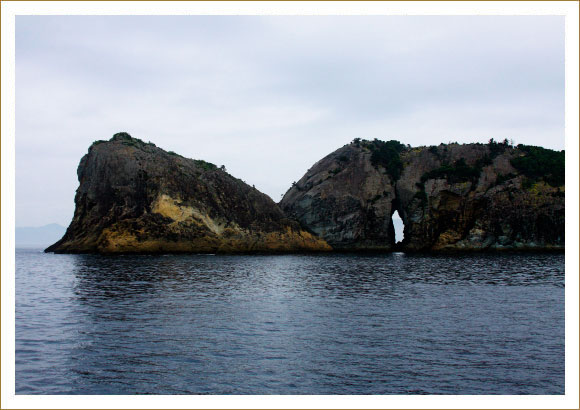 나가사키현 와카마쓰지마섬의 기독교 동굴